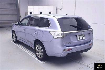 2013 Mitsubishi Outlander - Thumbnail