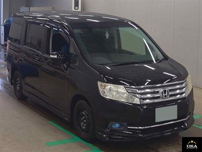 2014 Honda Stepwagon - Thumbnail