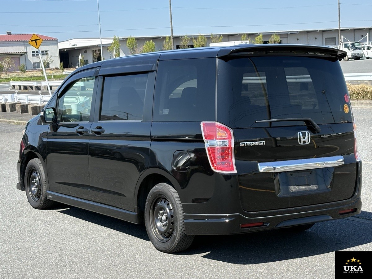 2014 Honda Stepwagon