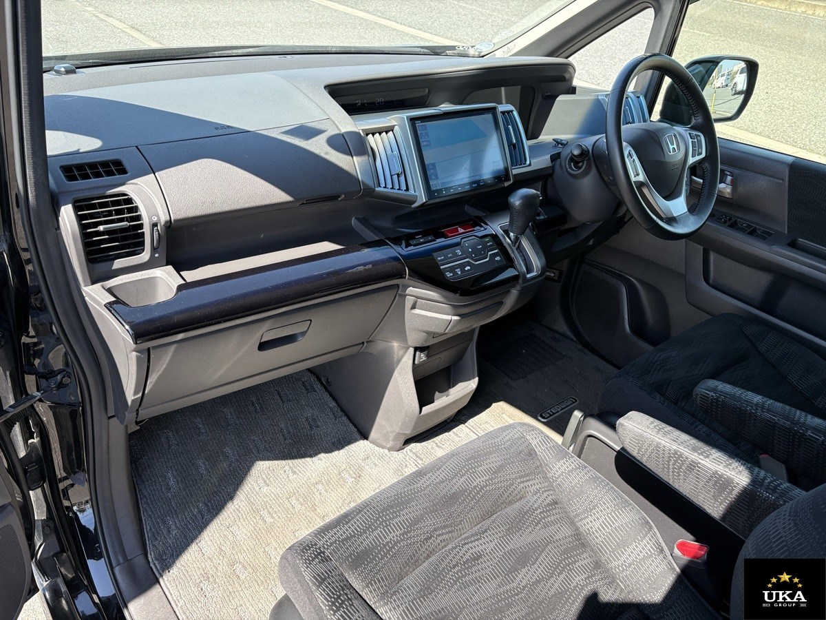 2014 Honda Stepwagon