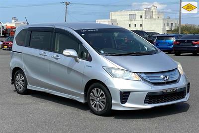 2012 Honda Freed - Thumbnail