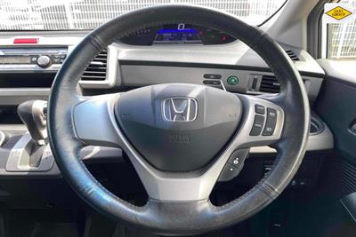 2012 Honda Freed - Thumbnail