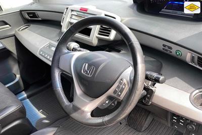 2012 Honda Freed - Thumbnail