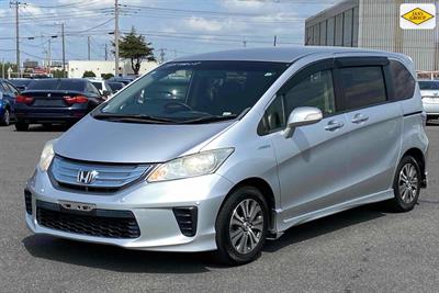 2012 Honda Freed - Thumbnail