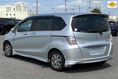 2012 Honda Freed - Thumbnail