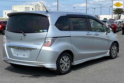 2012 Honda Freed - Thumbnail