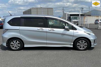 2012 Honda Freed - Thumbnail