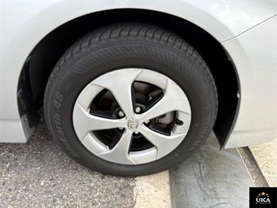 2013 Toyota Prius - Thumbnail