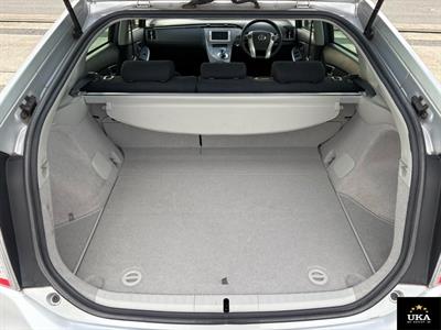 2013 Toyota Prius - Thumbnail