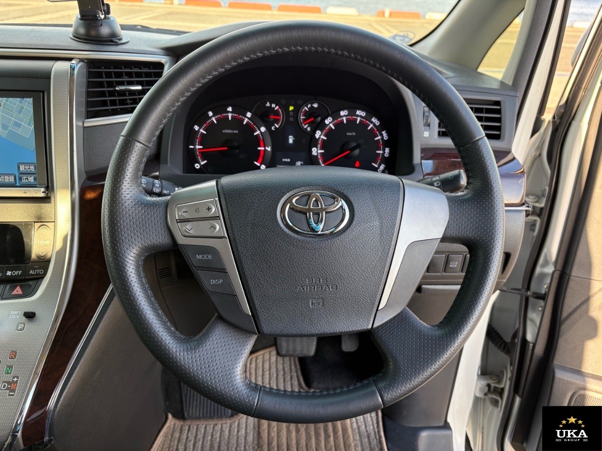 2012 Toyota Vellfire