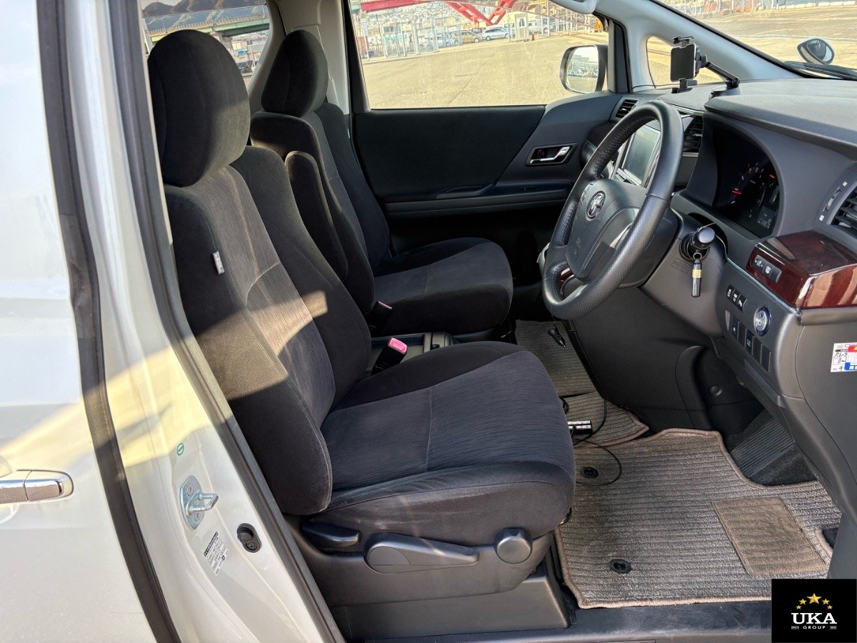 2012 Toyota Vellfire