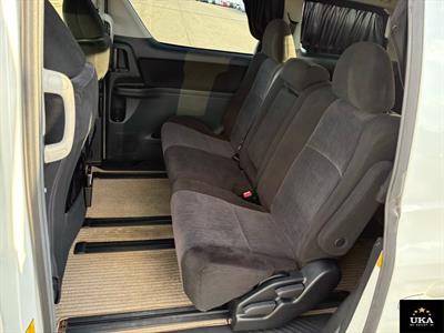 2012 Toyota Vellfire - Thumbnail