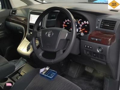 2012 Toyota Vellfire - Thumbnail