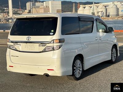 2012 Toyota Vellfire - Thumbnail