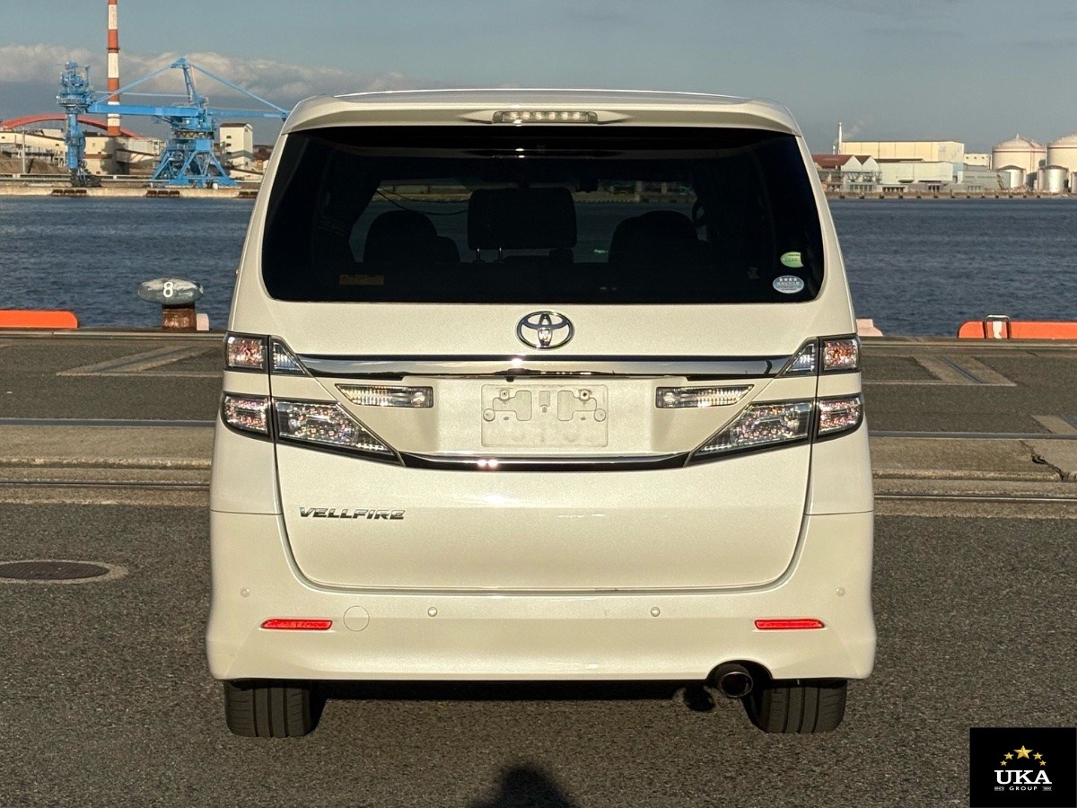2012 Toyota Vellfire
