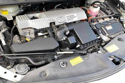 2014 Toyota Prius - Thumbnail