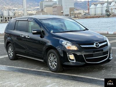 2016 Mazda MPV