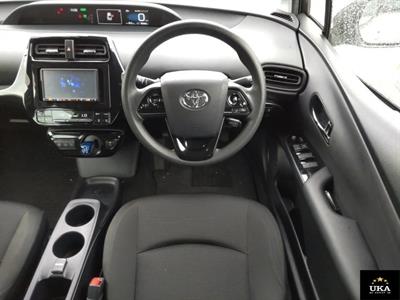 2019 Toyota Prius - Thumbnail