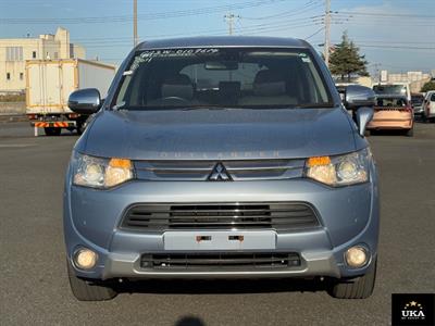 2015 Mitsubishi Outlander - Thumbnail