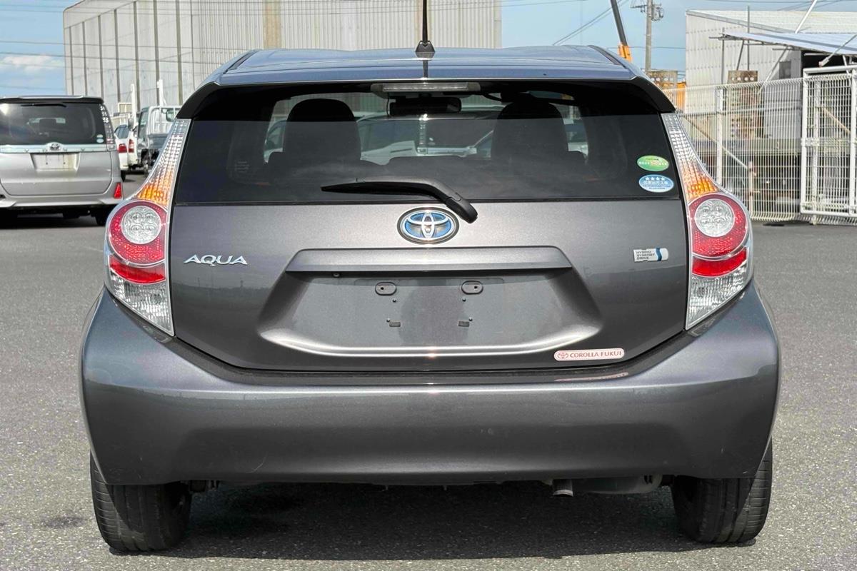 2013 Toyota Aqua