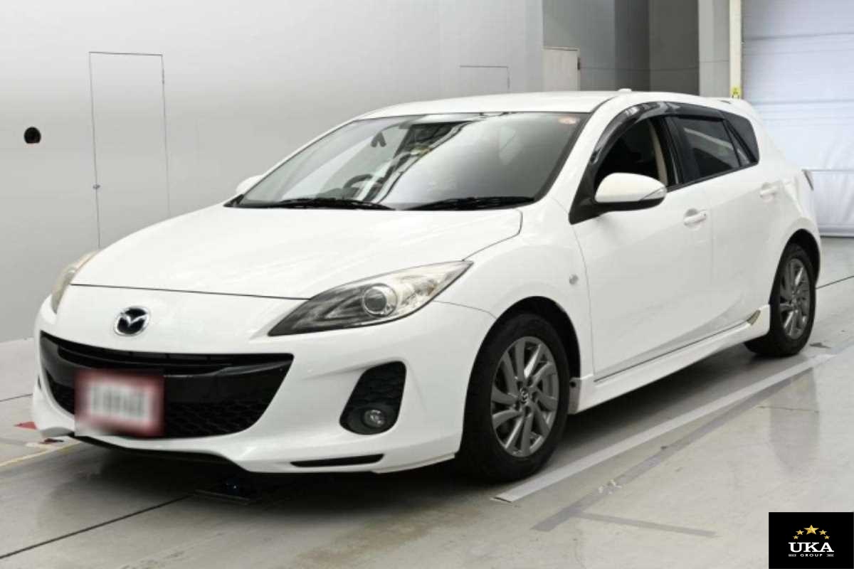 2013 Mazda Axela