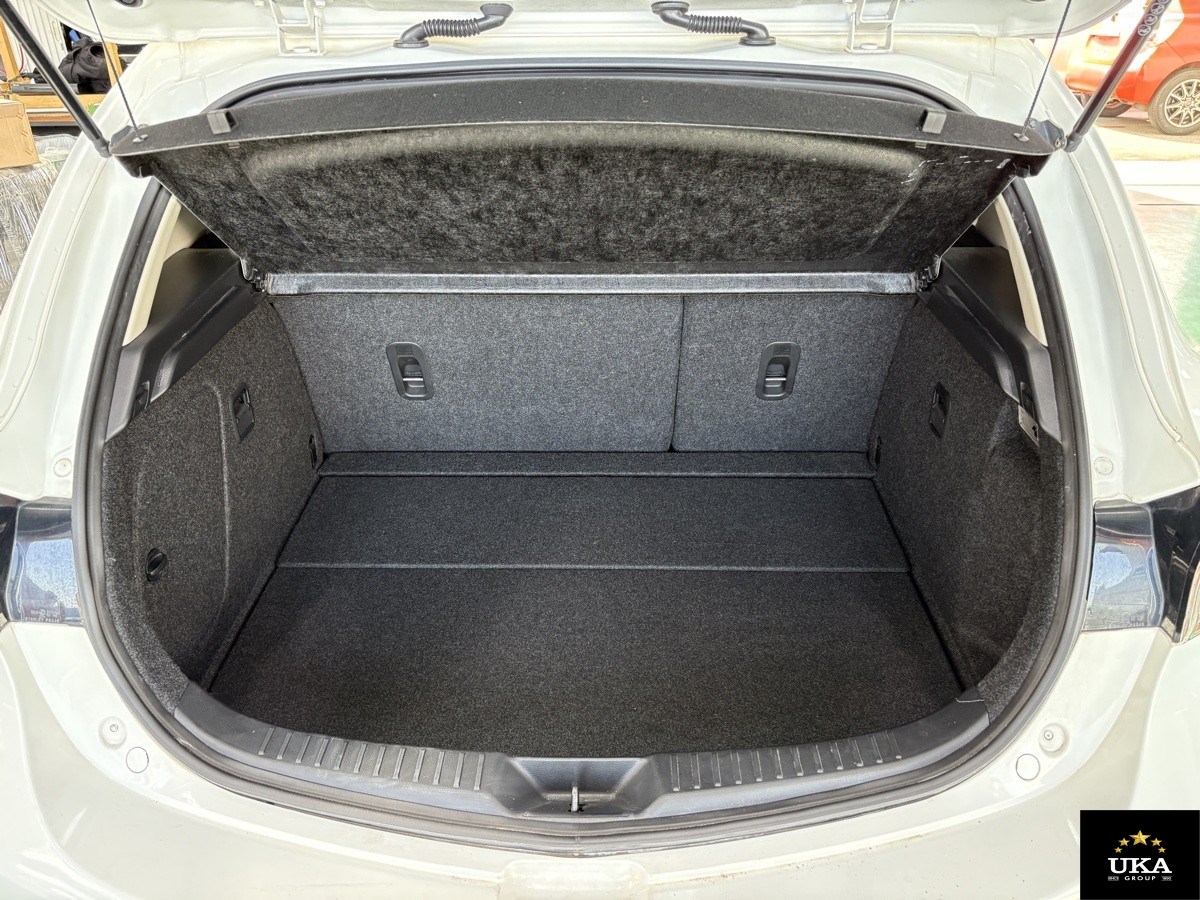 2013 Mazda Axela