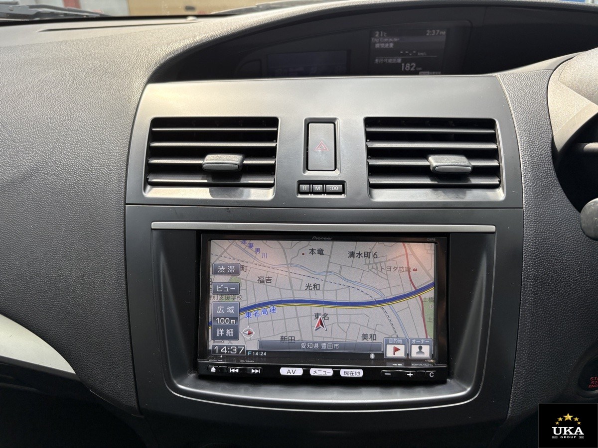 2013 Mazda Axela