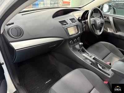 2013 Mazda Axela - Thumbnail