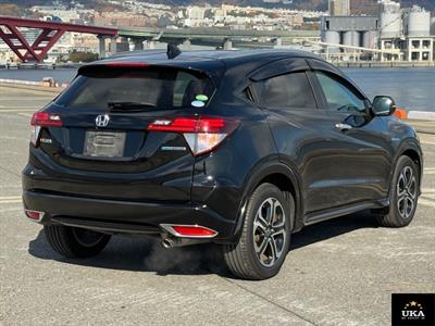 2014 Honda Vezel - Thumbnail