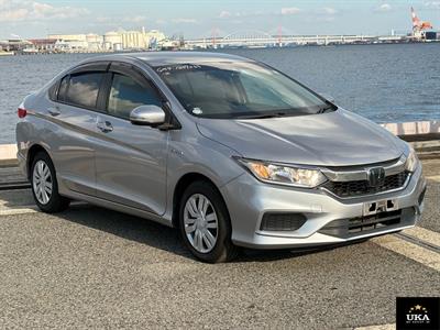 2018 Honda Grace - Thumbnail