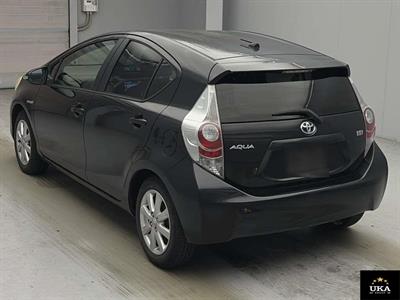 2014 Toyota Aqua - Thumbnail