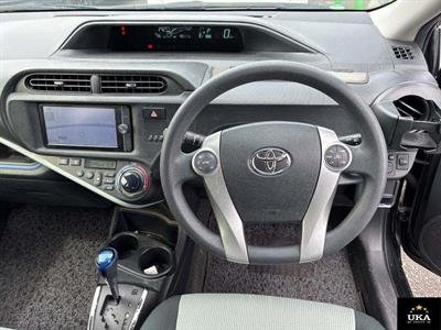 2014 Toyota Aqua - Thumbnail