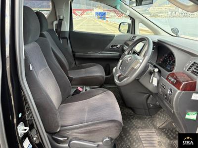 2013 Toyota Vellfire - Thumbnail