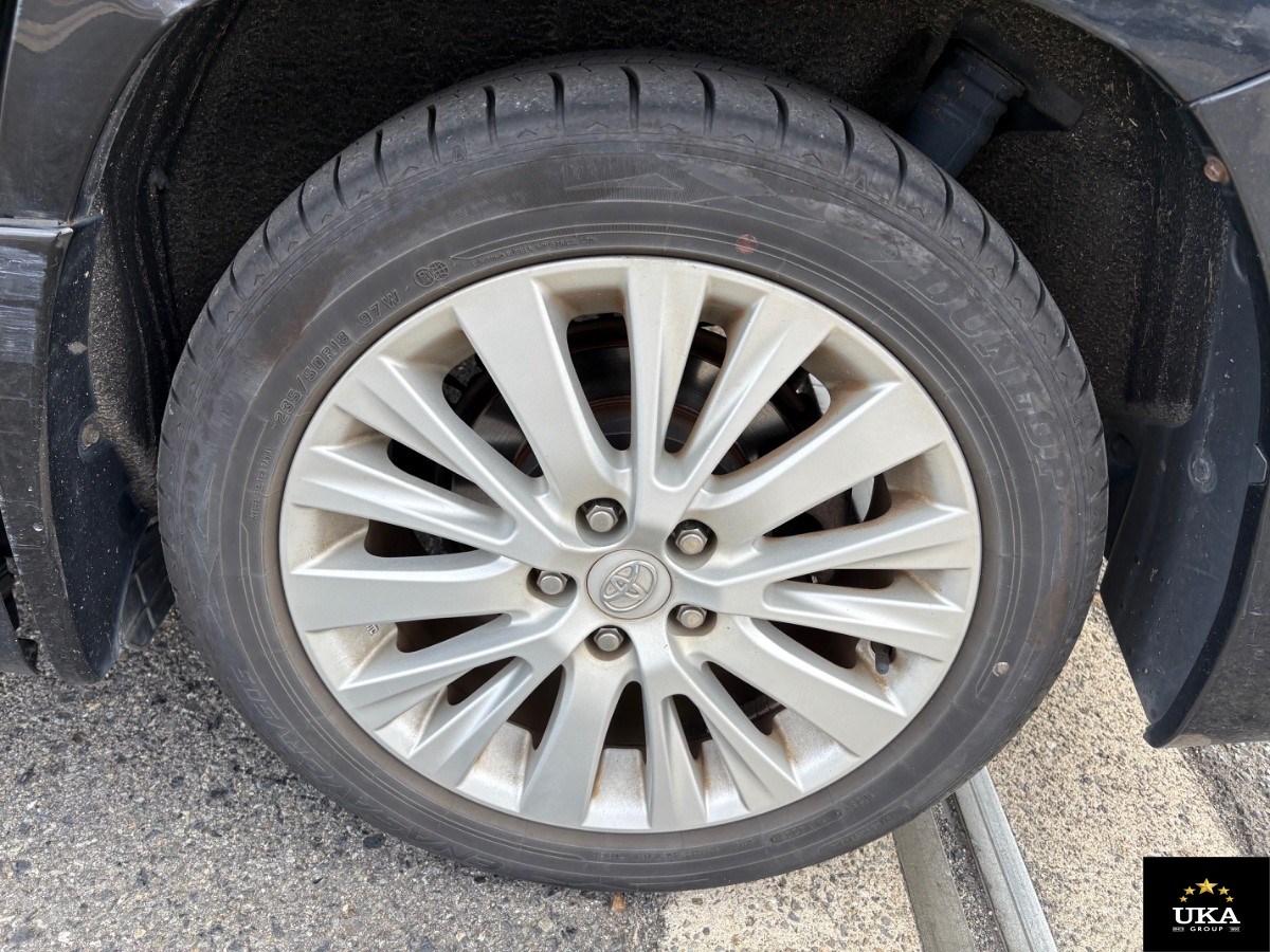 2013 Toyota Vellfire