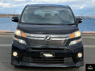 2013 Toyota Vellfire - Thumbnail