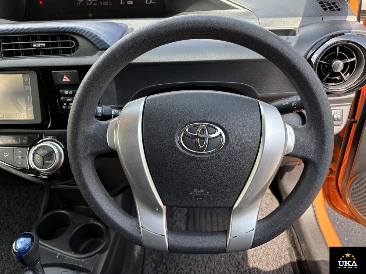 2015 Toyota Aqua