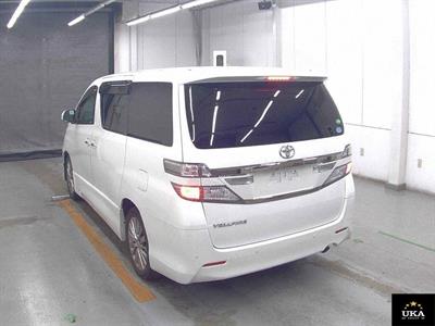 2013 Toyota Vellfire - Thumbnail