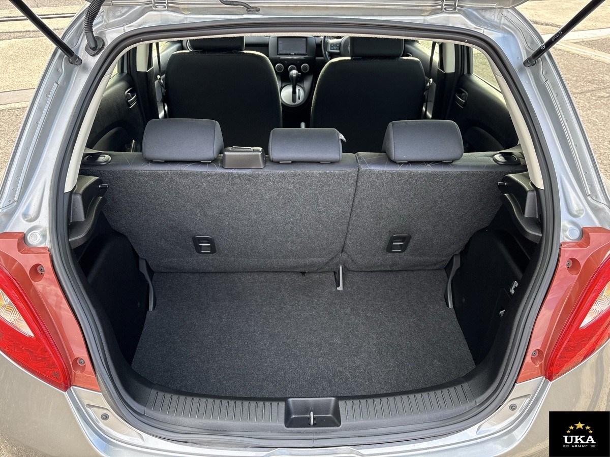2013 Mazda Demio