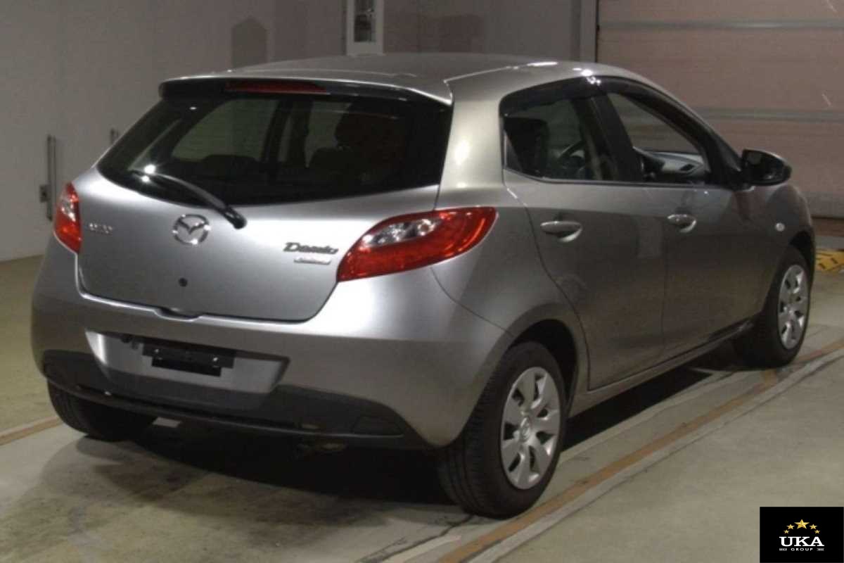 2013 Mazda Demio