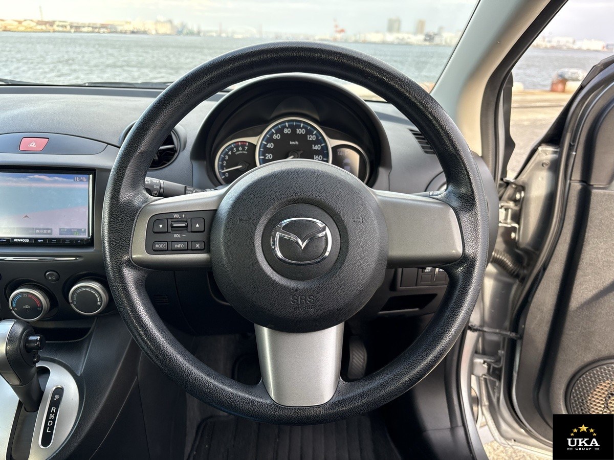 2013 Mazda Demio
