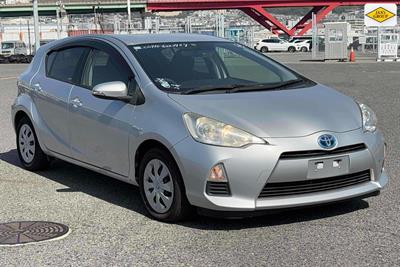 2013 Toyota Aqua