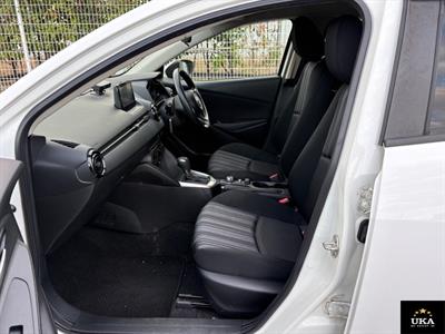 2020 Mazda 2 - Thumbnail