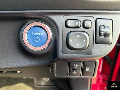 2016 Toyota Aqua - Thumbnail