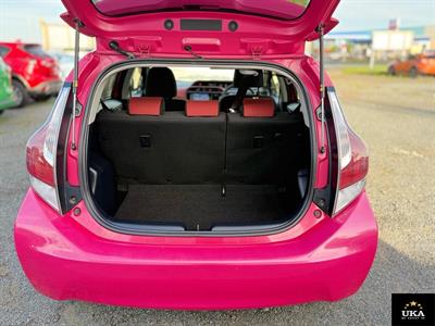 2016 Toyota Aqua - Thumbnail