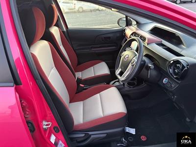 2016 Toyota Aqua - Thumbnail