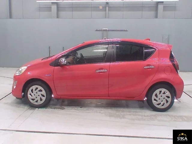 2016 Toyota Aqua