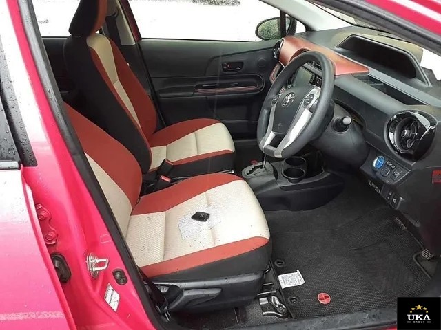 2016 Toyota Aqua