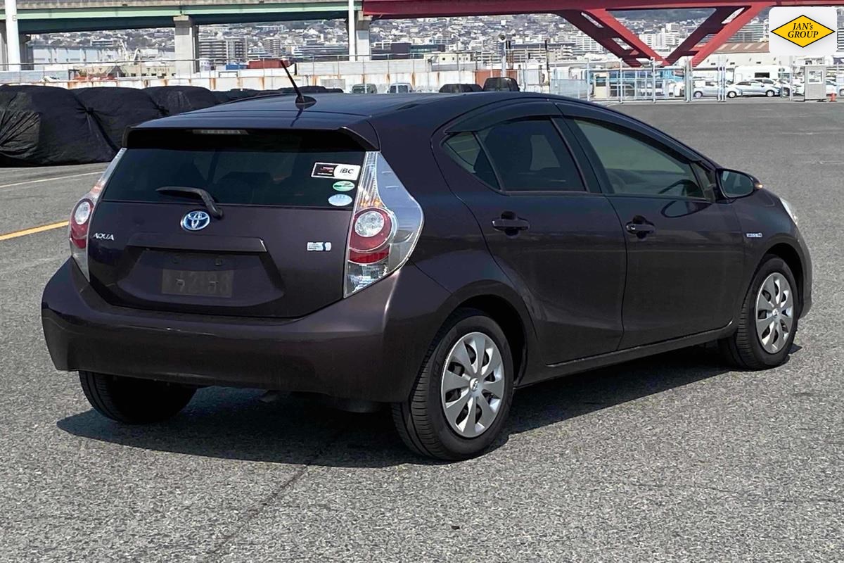 2014 Toyota Aqua