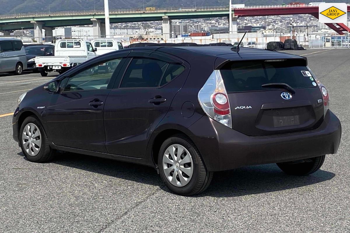 2014 Toyota Aqua