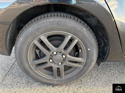 2014 Toyota Aqua - Thumbnail